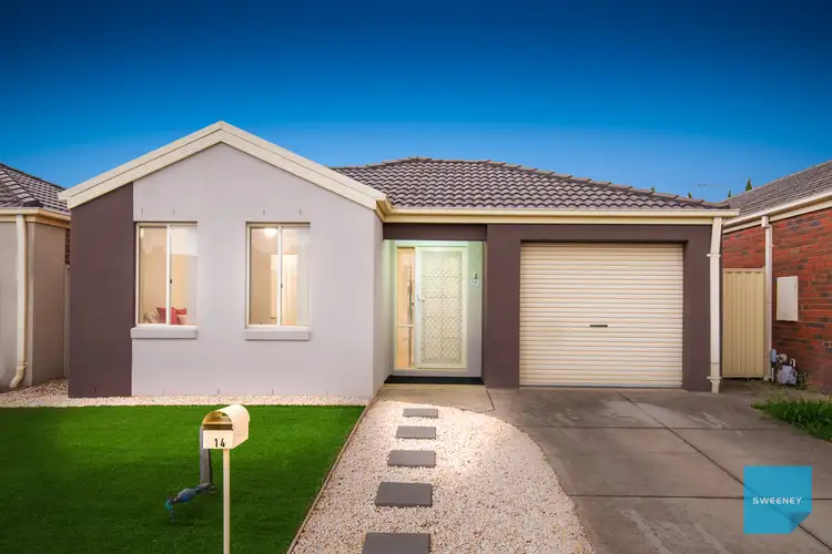 14 Macklin Way, Caroline Springs VIC 3023