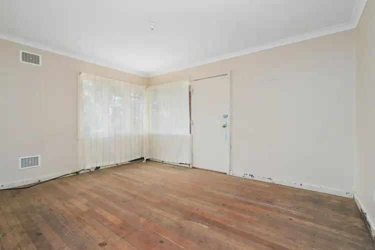 Second view of Homely house listing, 1 Rushton Cresc, Northam WA 6401