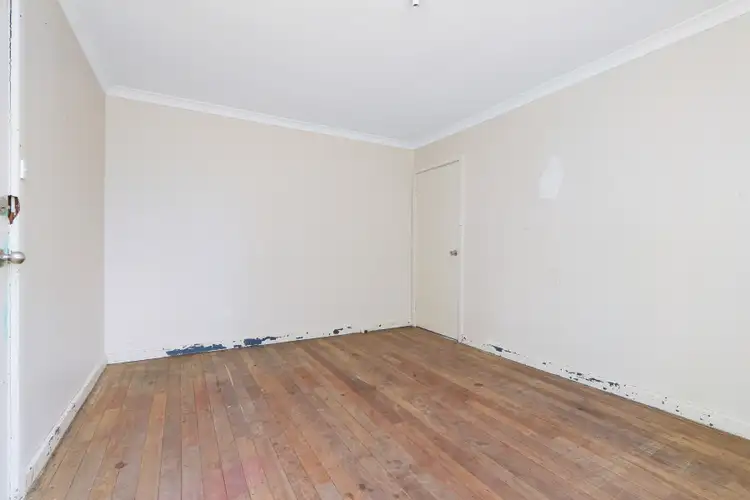 Fifth view of Homely house listing, 1 Rushton Cresc, Northam WA 6401