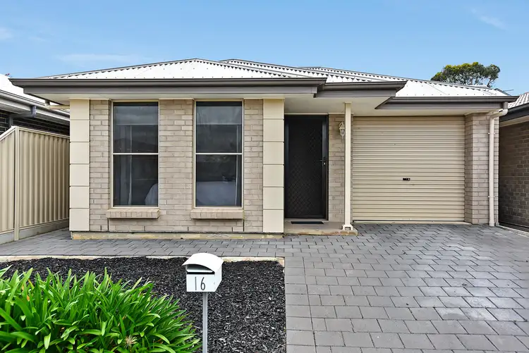 16 Kuta Crescent, Aldinga Beach SA 5173