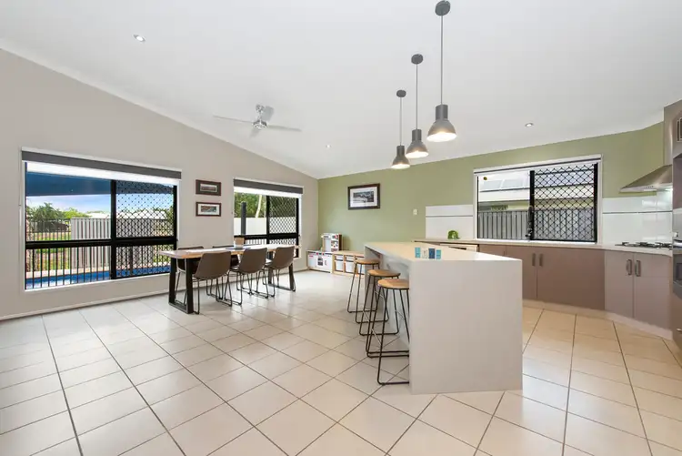 16 Coolaree Drive, Bushland Beach QLD 4818