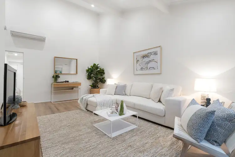 13 Pace Crescent, Chelsea VIC 3196
