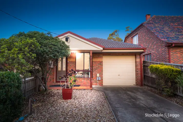 14 Collier Place, Strathmore Heights VIC 3041