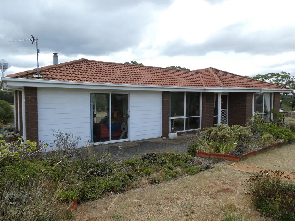 Main view of Homely house listing, 10 Leigh Court, Dereel VIC 3352