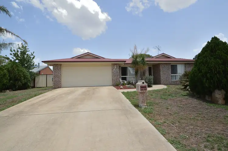 8 Johnson Street, Rosenthal Heights QLD 4370