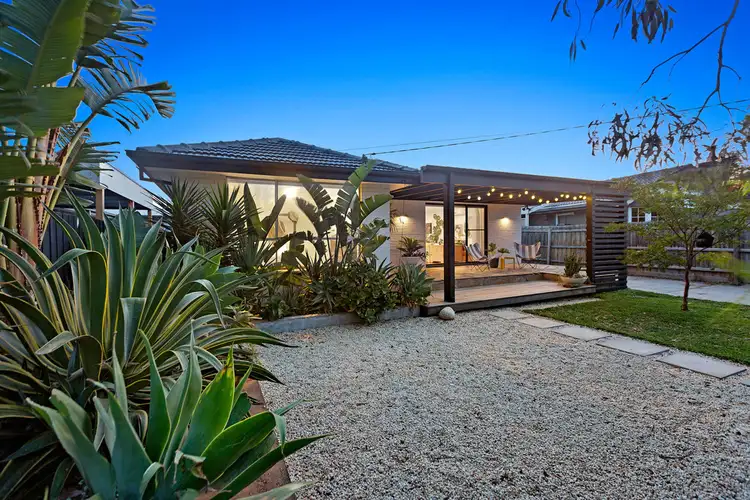 4 Margaret Avenue, Seaford VIC 3198