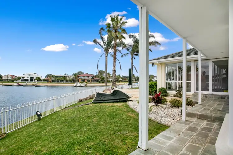 10 Seafarer Court, Patterson Lakes VIC 3197