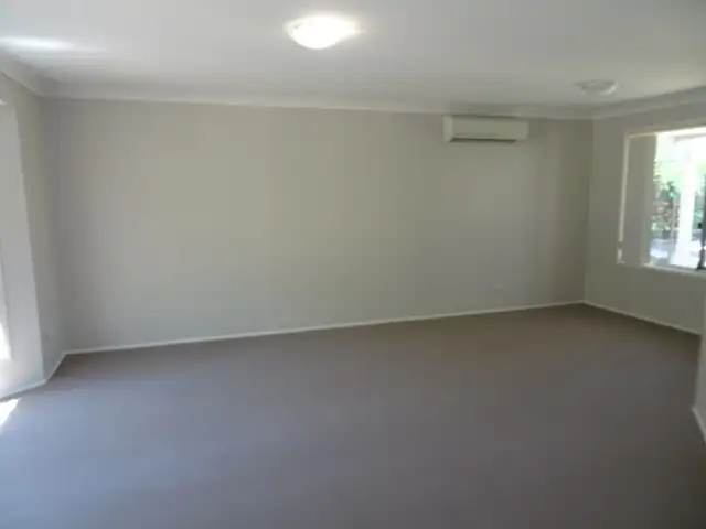 Sixth view of Homely house listing, 7 Captain Cook Close, Arundel QLD 4214