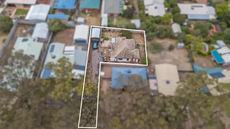 19 Lowe Street, Kangaroo Flat VIC 3555