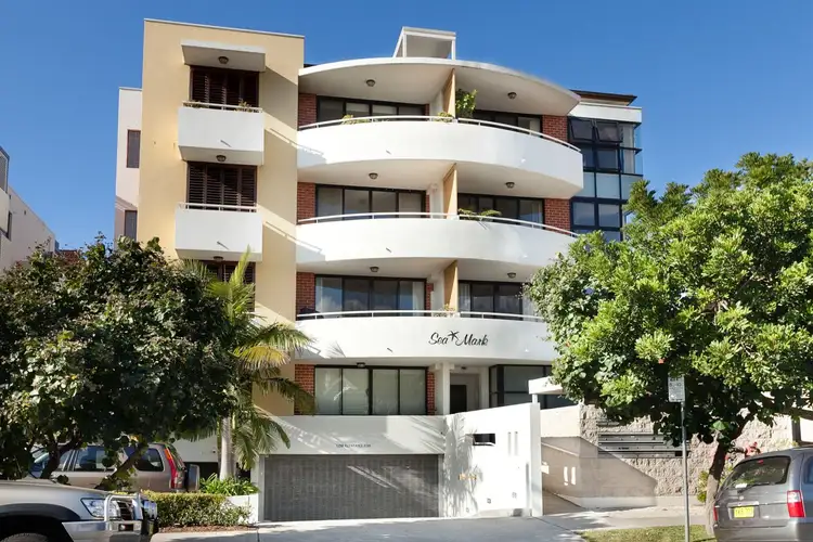 16/32 Bonner Avenue