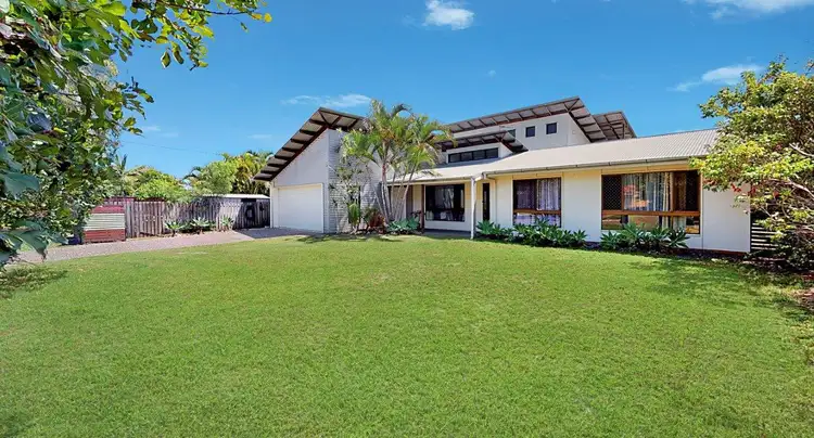 40 Wollomia Way, Sunrise Beach QLD 4567