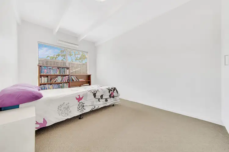 Fifth view of Homely house listing, 3 33 WATT STREET, West Gladstone QLD 4680