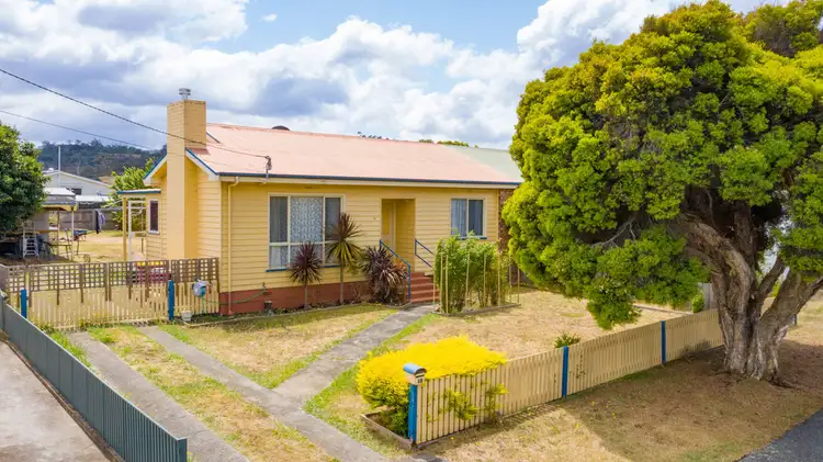 10 Carlisle Street, Waverley TAS 7250