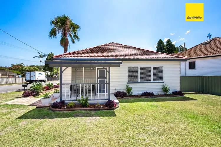 Main view of Homely house listing, 6 Avonlea Street, Belmont North NSW 2280