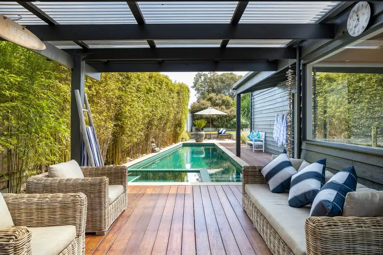 408 Sandy Rd, St Andrews Beach VIC 3941