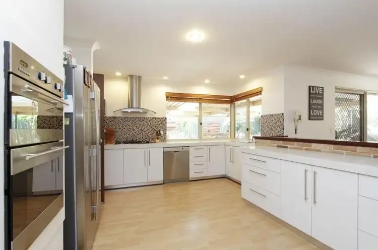 11 Woodleigh Gardens, Ballajura WA 6066