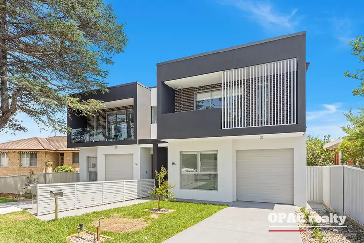 14 Berkeley Street, Peakhurst Heights NSW 2210