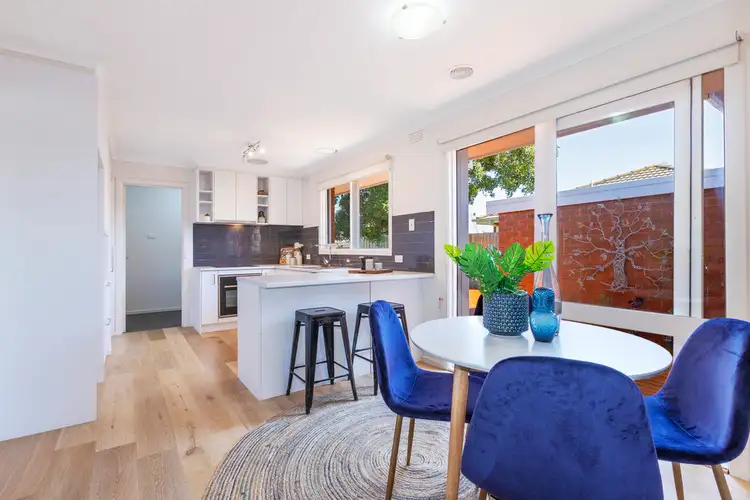 Main view of Homely villa listing, 5 Laraine Court, Bonbeach VIC 3196