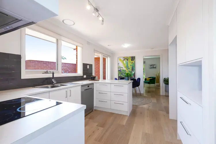 Fourth view of Homely villa listing, 5 Laraine Court, Bonbeach VIC 3196