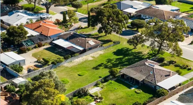 28 Jubilee Street, Beckenham WA 6107