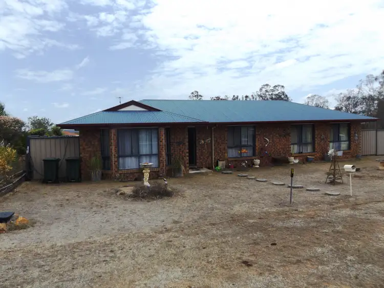 28 Grant Cresent, Wondai QLD 4606