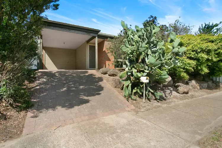 6 Daisy Way, Carrum Downs VIC 3201