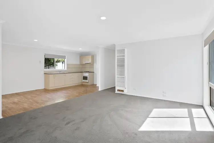 Fourth view of Homely house listing, 6 Daisy Way, Carrum Downs VIC 3201
