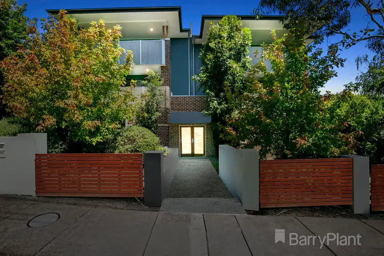 8/70 Hewish Road, Croydon VIC 3136