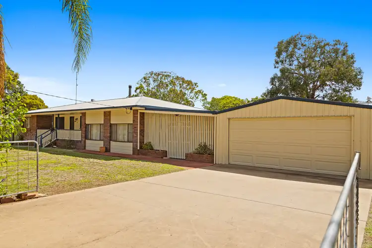 8 Lucy Street, Cambooya QLD 4358