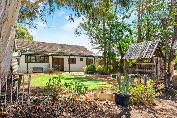 Second view of Homely house listing, 189 Twentyeighth street, Renmark SA 5341