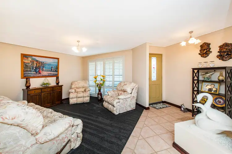 Sixth view of Homely house listing, 4 Glamis Court, Orelia WA 6167
