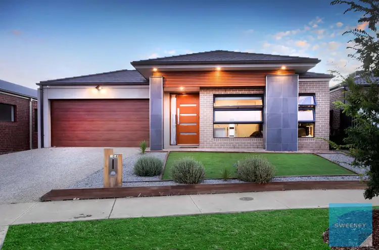 104 Hawking Crescent, Fraser Rise VIC 3336