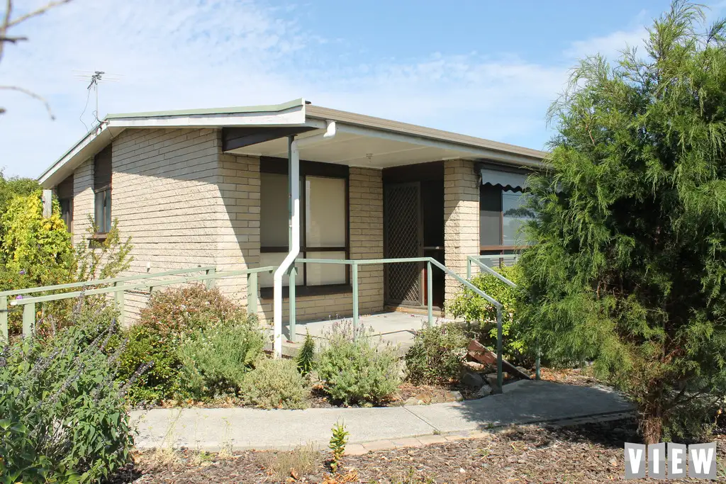 Main view of Homely unit listing, 2/36 Peron Street, Stieglitz TAS 7216