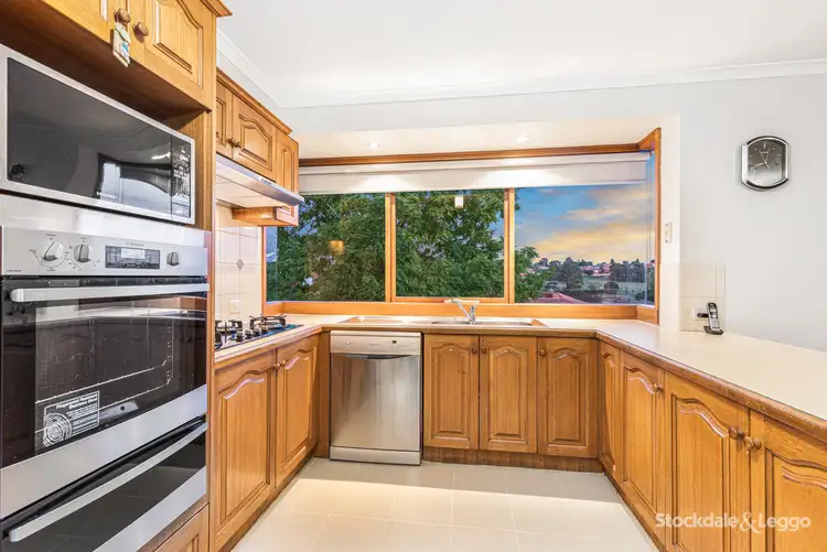 Second view of Homely house listing, 32 Piccadilly Court, Greenvale VIC 3059