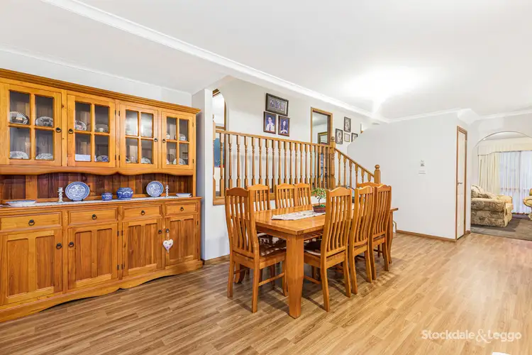 Fourth view of Homely house listing, 32 Piccadilly Court, Greenvale VIC 3059