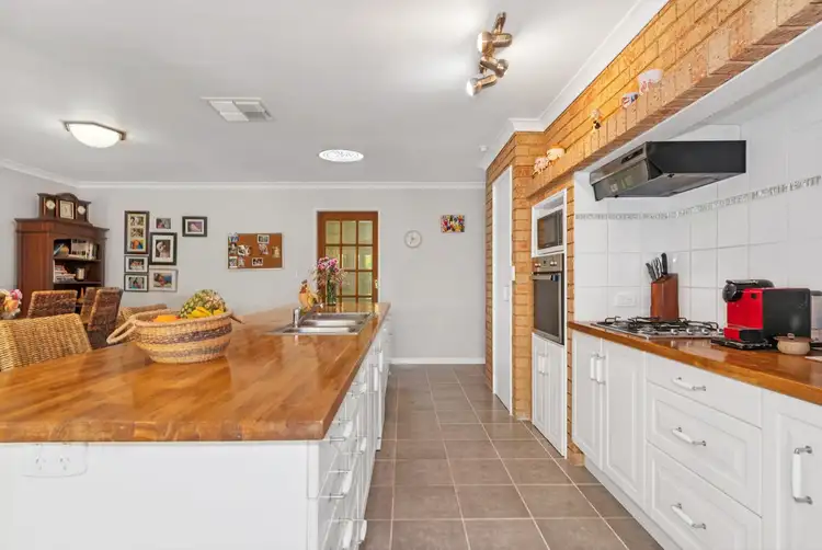 Sixth view of Homely house listing, 6 Geraldton Grove, Rockingham WA 6168