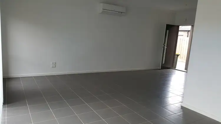 Fifth view of Homely house listing, 3/56 Toritta Way, Truganina VIC 3029