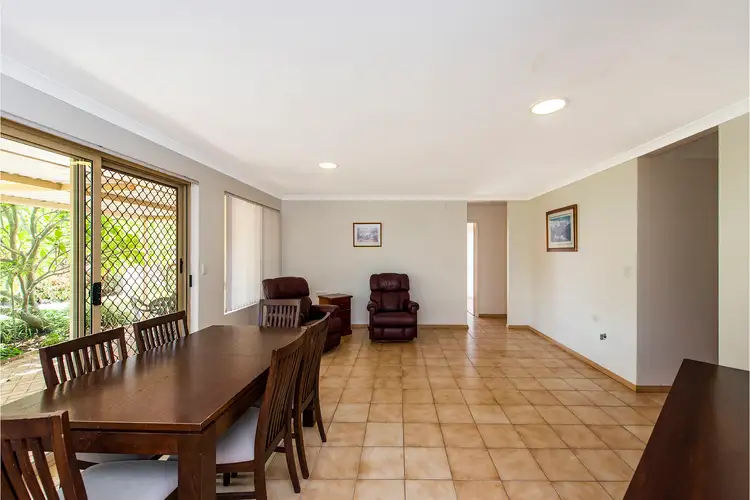 Seventh view of Homely house listing, 39 Sunningdale Circle, Cooloongup WA 6168