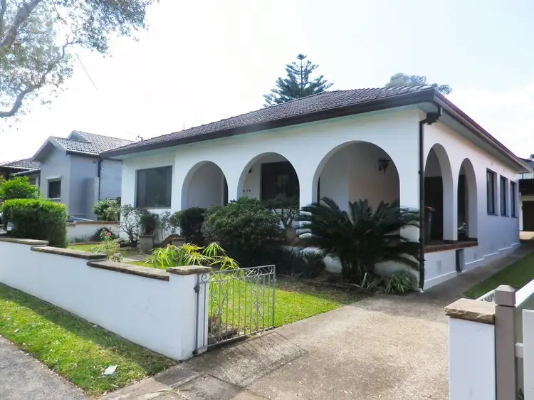 15 Station Street, Concord NSW 2137