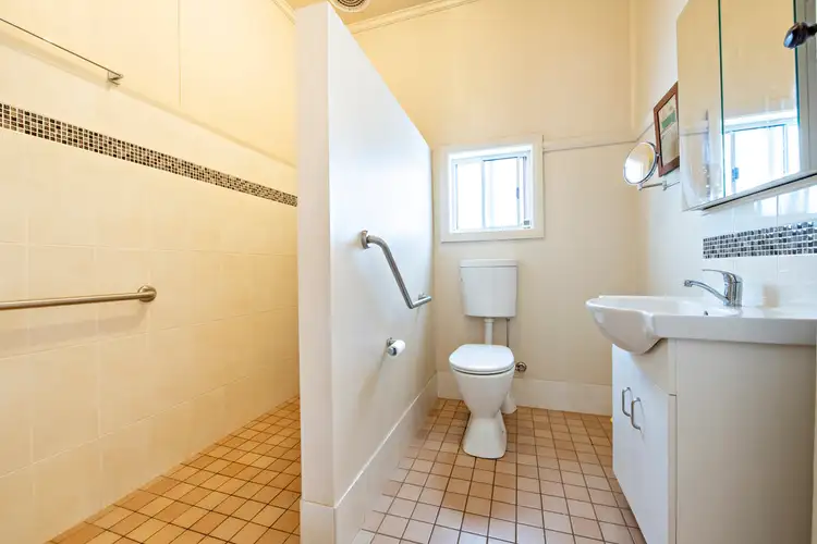 Sixth view of Homely house listing, 31 Taylor Street, Dubbo NSW 2830