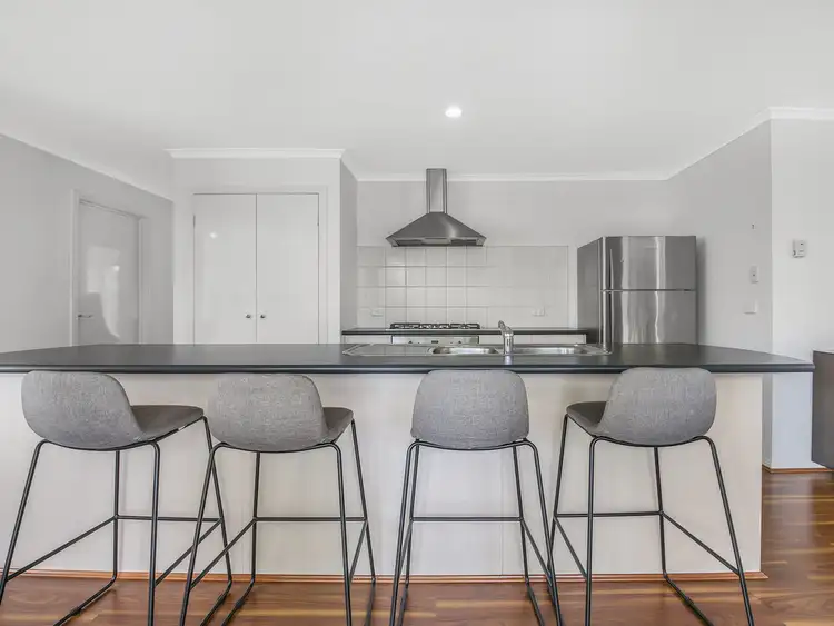 Sixth view of Homely house listing, 37 Eureka Crescent, Narre Warren South VIC 3805