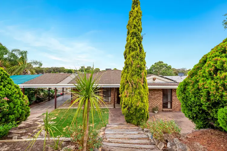 Fifth view of Homely house listing, 2 Meg Court, Aberfoyle Park SA 5159