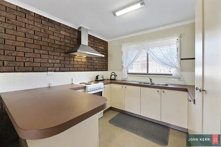 Fifth view of Homely unit listing, 2/2 O'Reilly Court, Moe VIC 3825