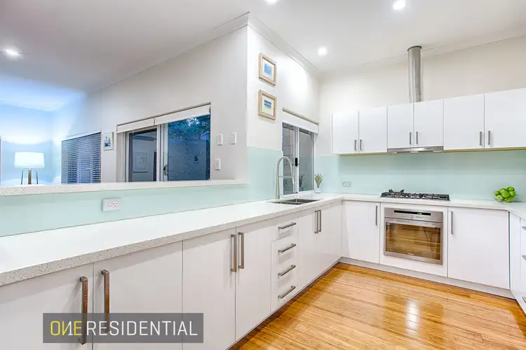 25A North Lake Road, Alfred Cove WA 6154