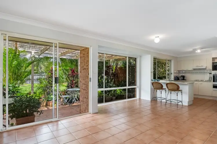 10 CARROLL AVENUE, Skennars Head NSW 2478