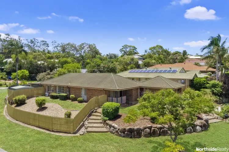 4 Sunblest Ct, Eatons Hill QLD 4037