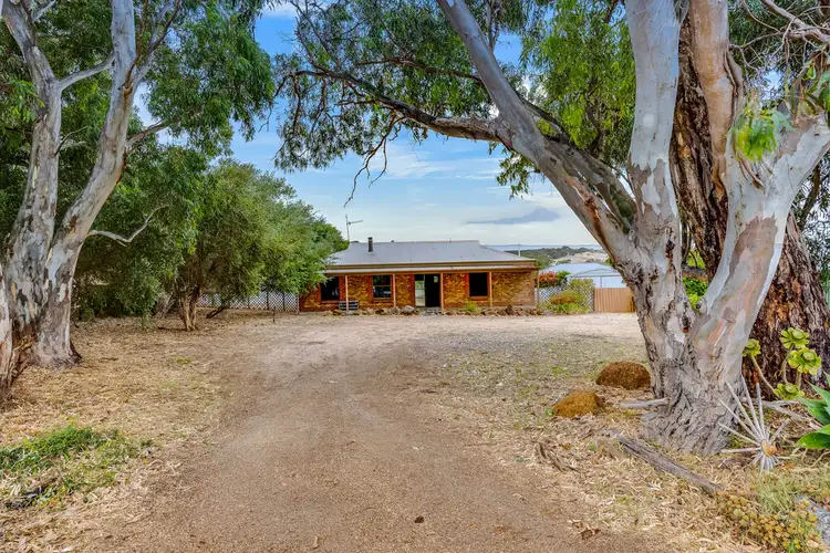 5 NORMAN AVENUE, Normanville SA 5204