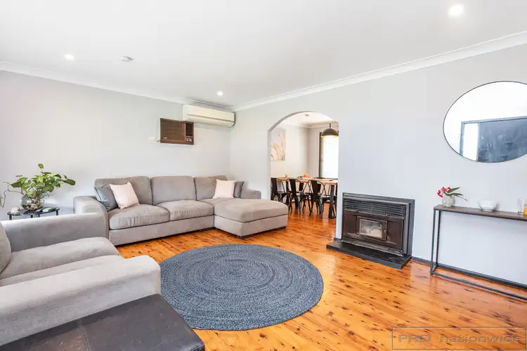 Second view of Homely house listing, 6 Molucca Close, Ashtonfield NSW 2323