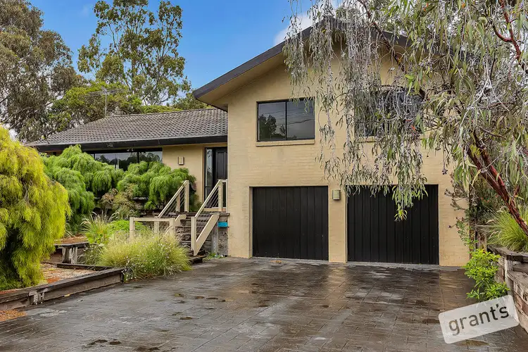 34 Fountain Drive, Narre Warren VIC 3805