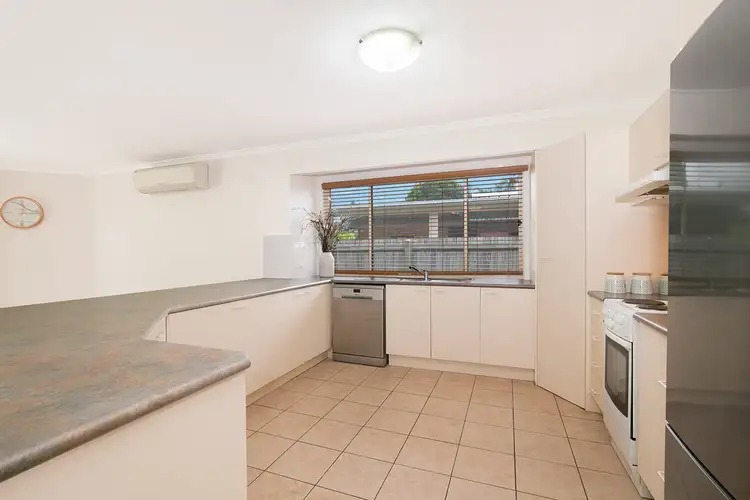 Fifth view of Homely house listing, 4 Cameron Court, Daisy Hill QLD 4127
